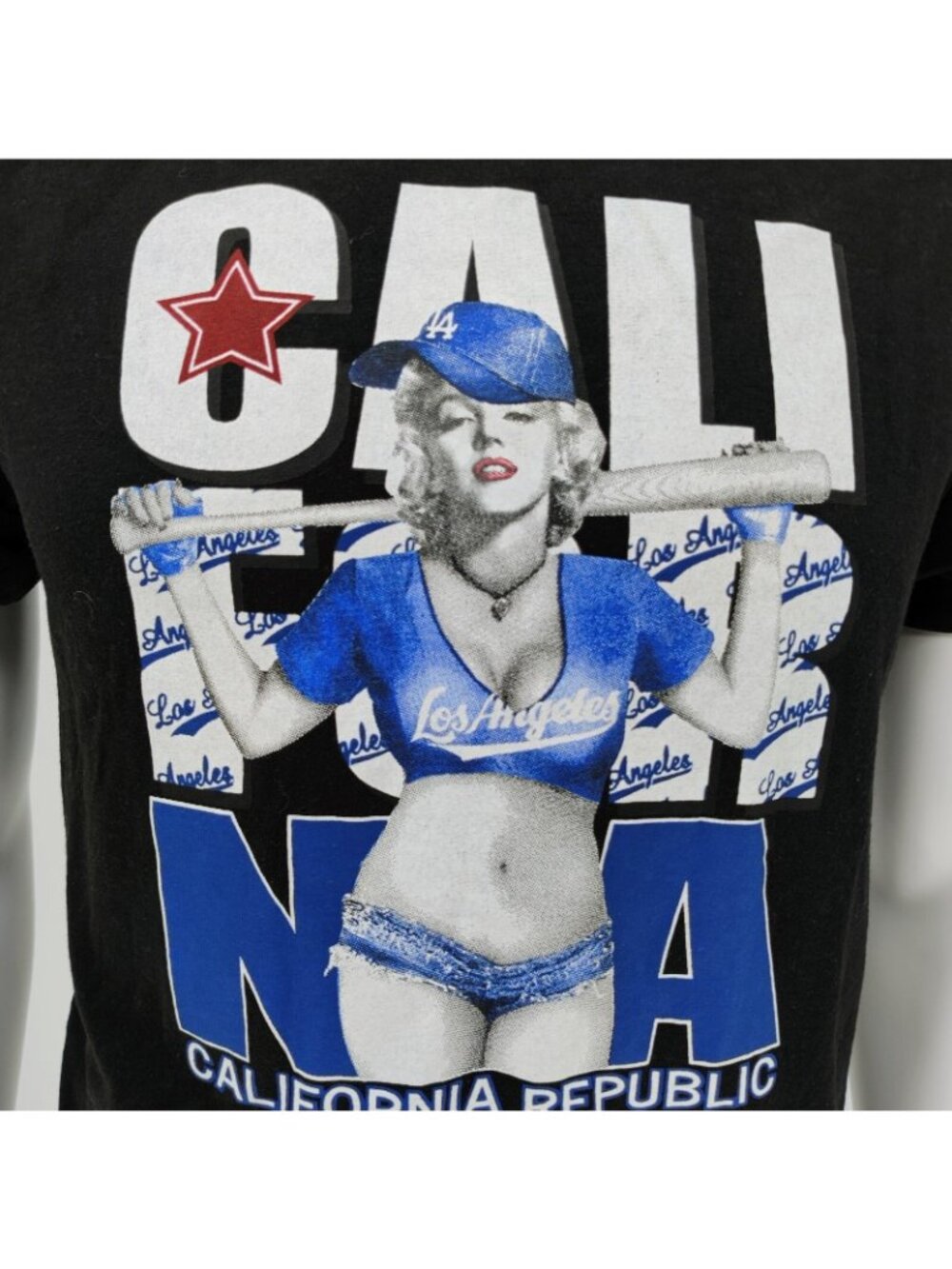 California Republic Los Angeles Dodgers Marilyn Monroe Graphic T-Shirt (Medium) - Picture 2 of 5